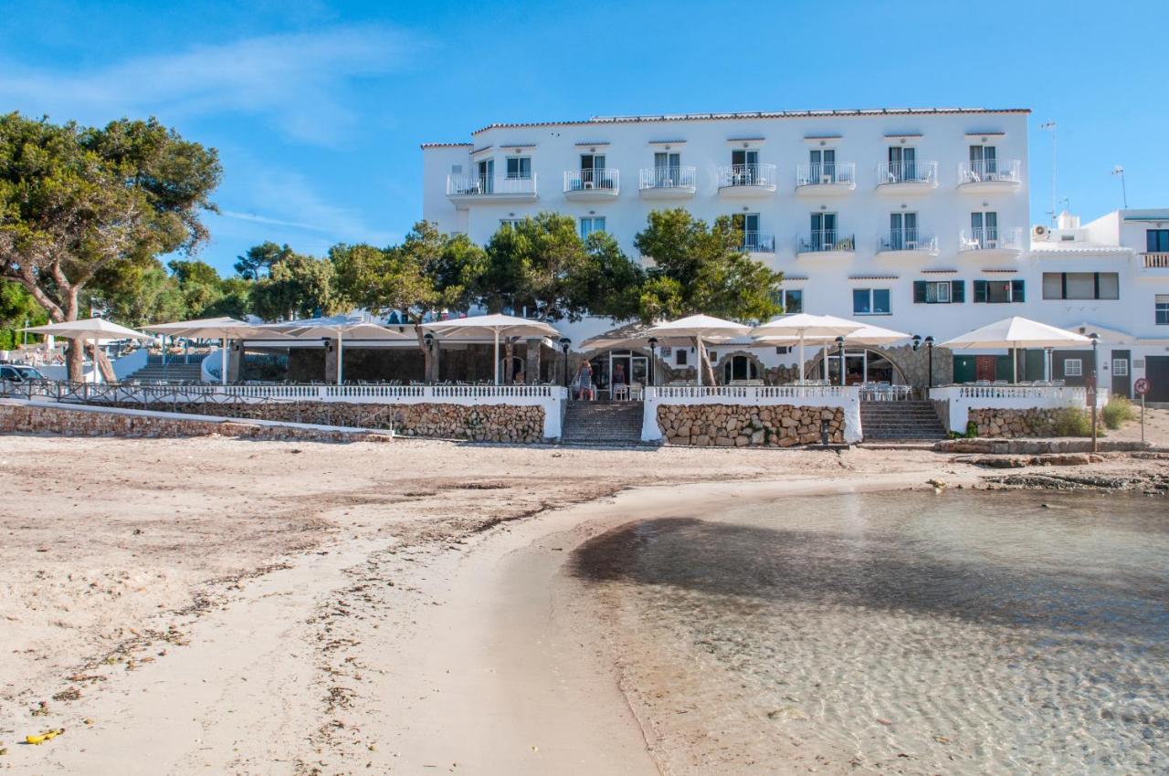 Hostal Xuroy Cala Alcaufar 外观 照片