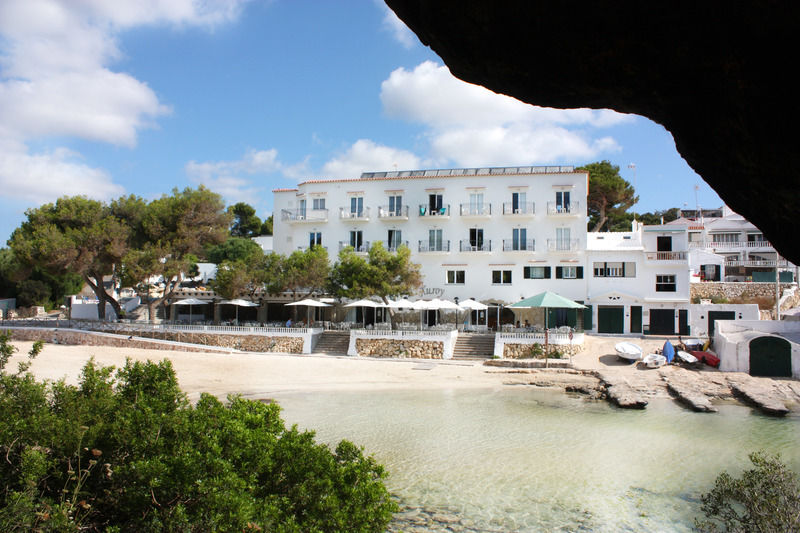 Hostal Xuroy Cala Alcaufar 外观 照片